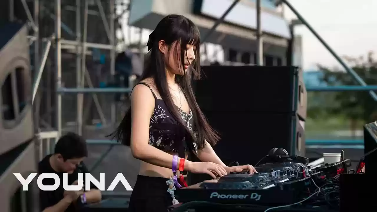 YOUNA - Melodic Techno DJ Mix 12 @ Ravolution Festival I Vietnam.